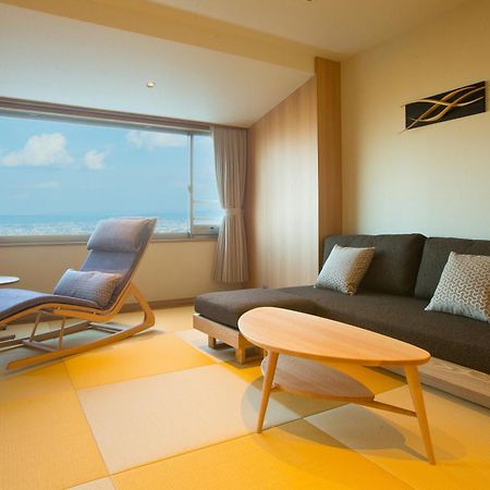山荘 風の杜 Sanso Kazenomori Minoh Exterior foto
