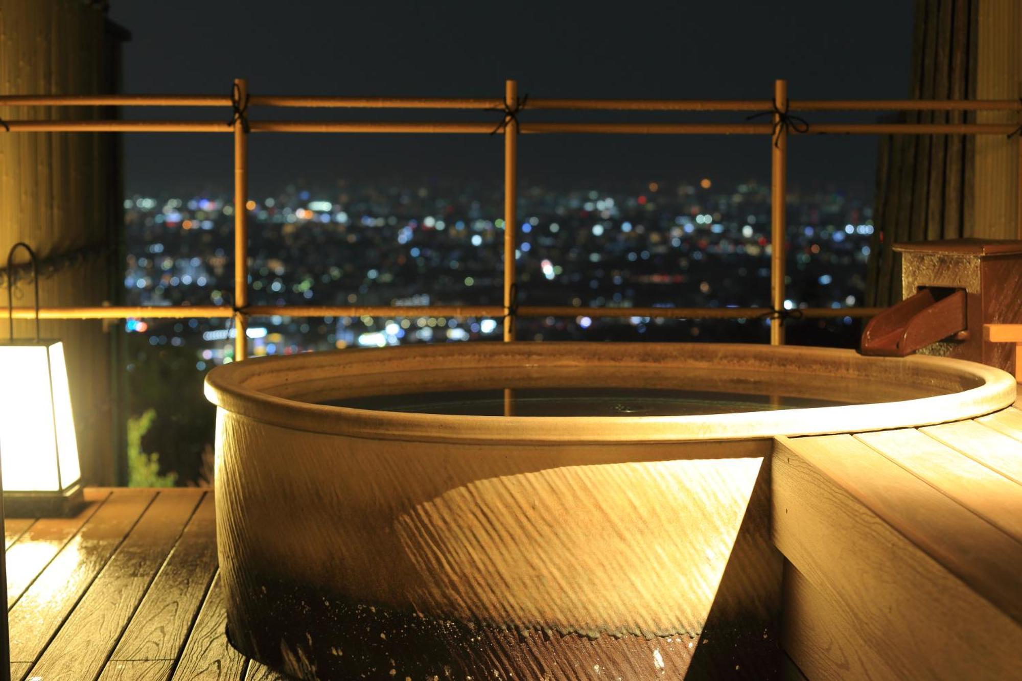 山荘 風の杜 Sanso Kazenomori Minoh Exterior foto